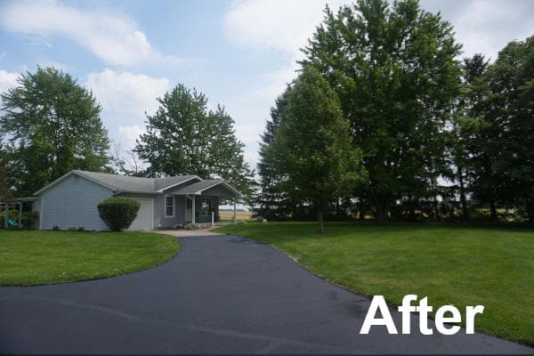 asphalt driveway with sealcoating